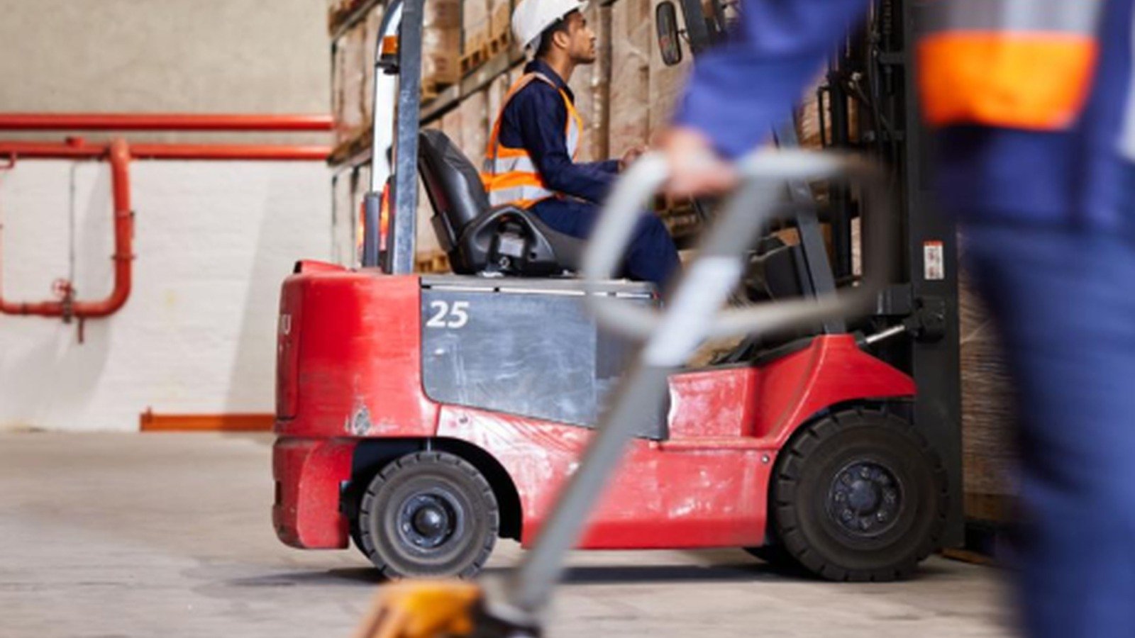 Warehouse logistics workflow for ecommerce shipping support